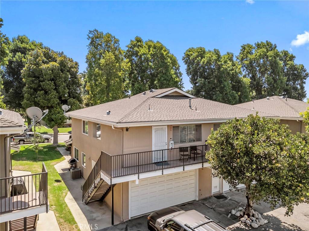 La Verne, CA 91750,3015 Knollwood AVE