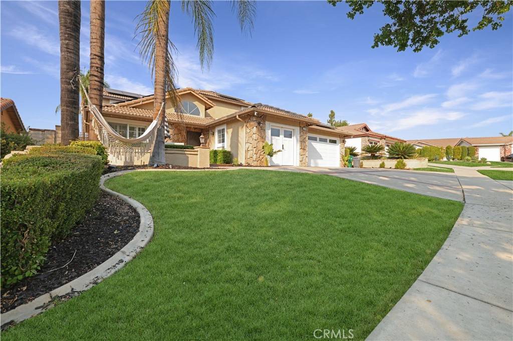 Corona, CA 92881,737 Cherry ST
