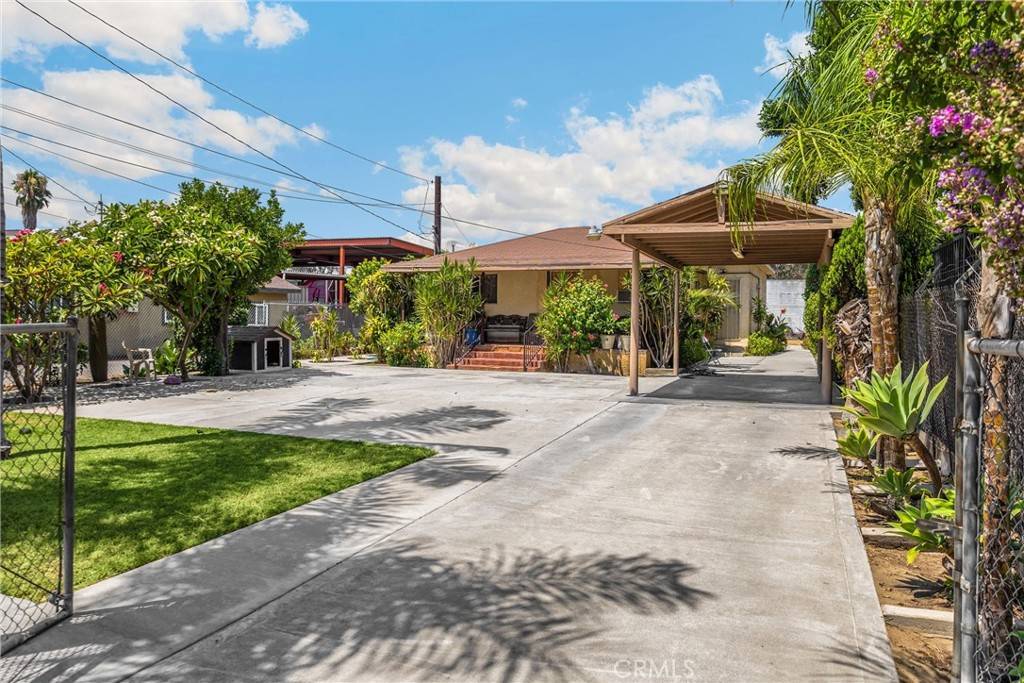 Fontana, CA 92337,15278 Boyle AVE