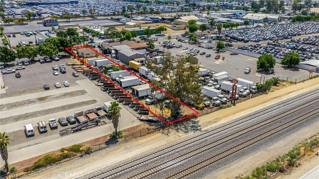 Fontana, CA 92337,15278 Boyle AVE