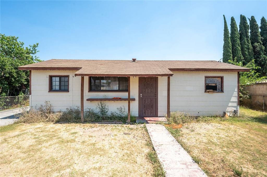 La Puente, CA 91746,230 S Siesta AVE