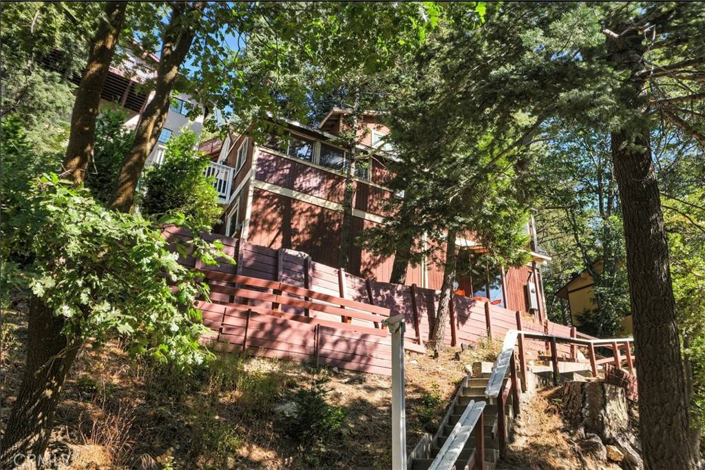 Lake Arrowhead, CA 92352,782 Virginia CT