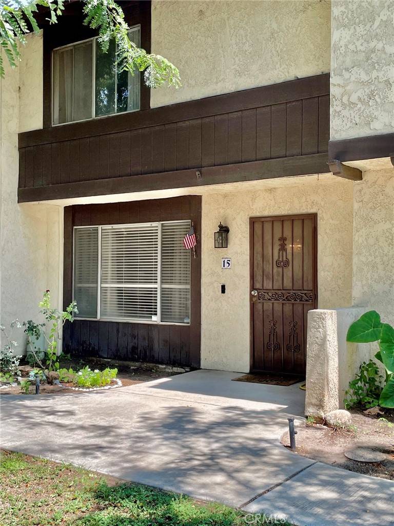 Colton, CA 92324,1077 Santo Antonio DR #15