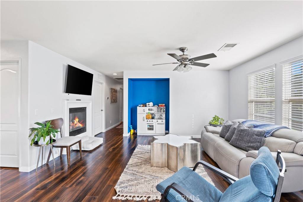 Rancho Cucamonga, CA 91730,10382 Sparkling Dr #1