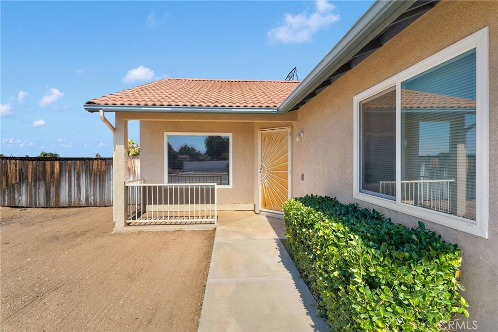 Hesperia, CA 92345,6731 Banyan AVE
