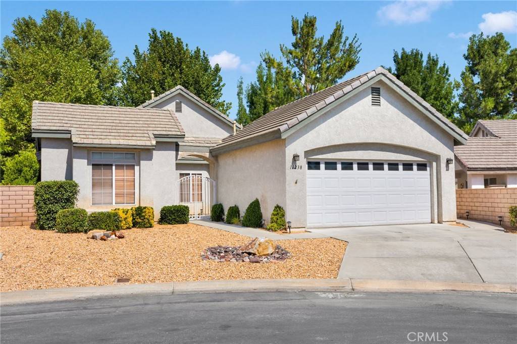 Apple Valley, CA 92308,11238 Bunker CIR