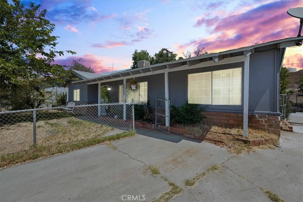 Jurupa Valley, CA 92509,3350 Jennie ST
