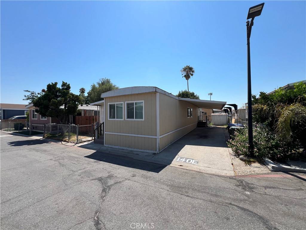 Fontana, CA 92335,17333 Valley BLVD #140E