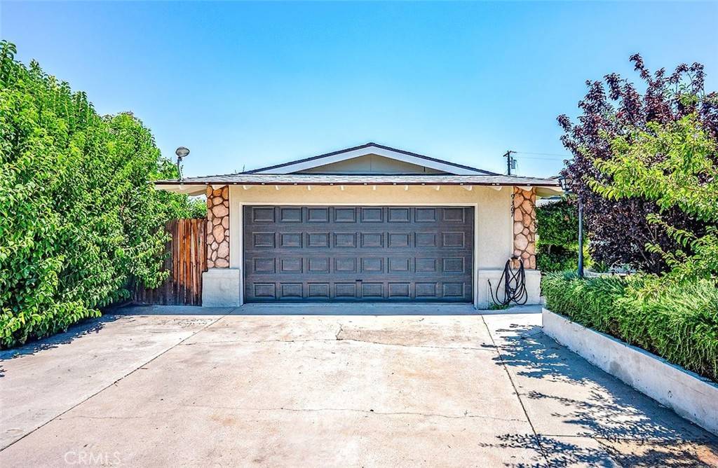 Fontana, CA 92335,9367 Kempster AVE
