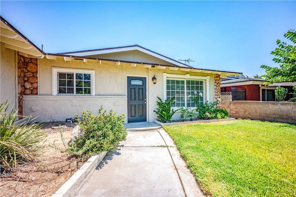 Fontana, CA 92335,9367 Kempster AVE