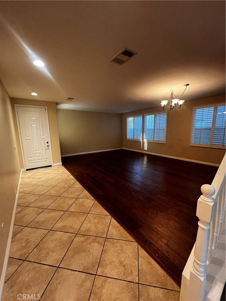 Eastvale, CA 92880,7090 Cottage Grove DR