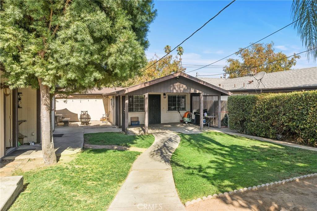 Redlands, CA 92374,1021 Lawton ST