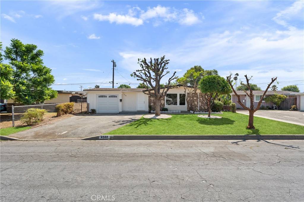 Covina, CA 91722,4508 N Heathdale AVE