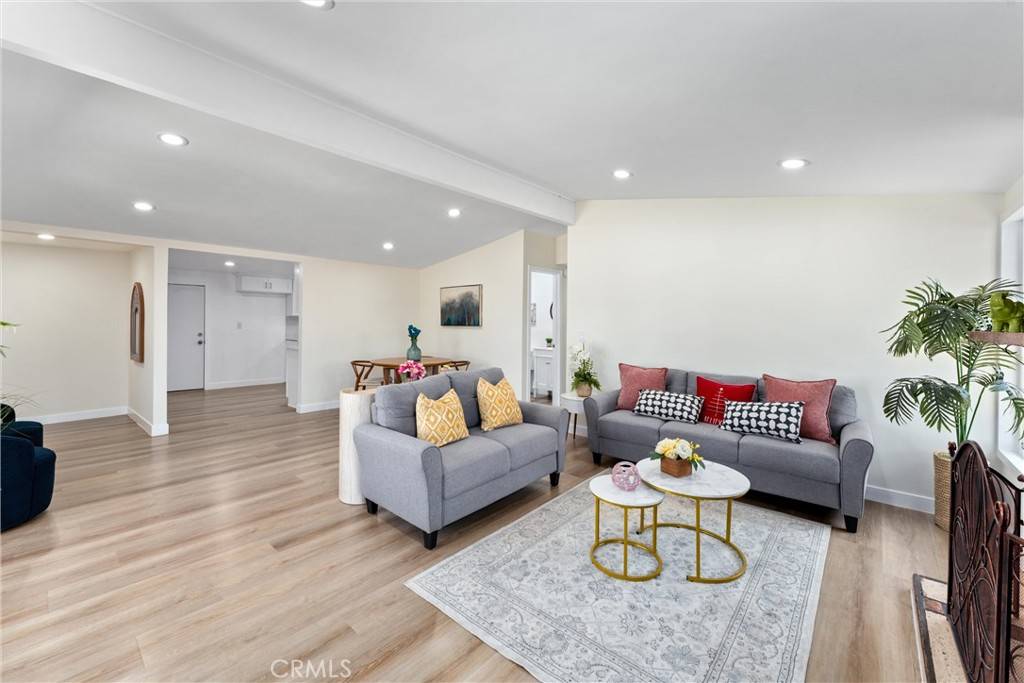 Covina, CA 91722,4508 N Heathdale AVE