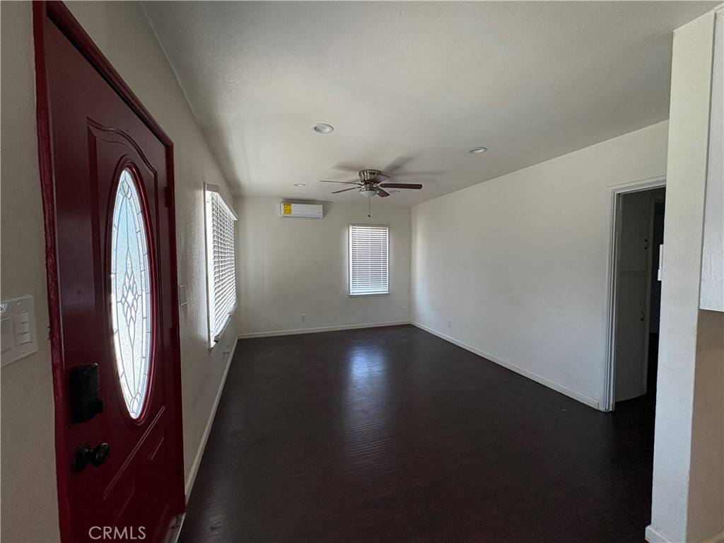 Fontana, CA 92335,15356 Merrill AVE #2A