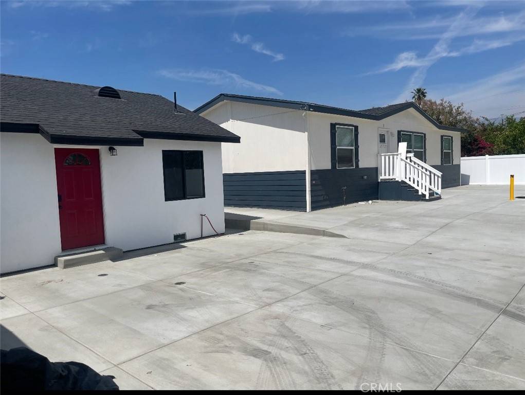 Fontana, CA 92335,15356 Merrill AVE #2B