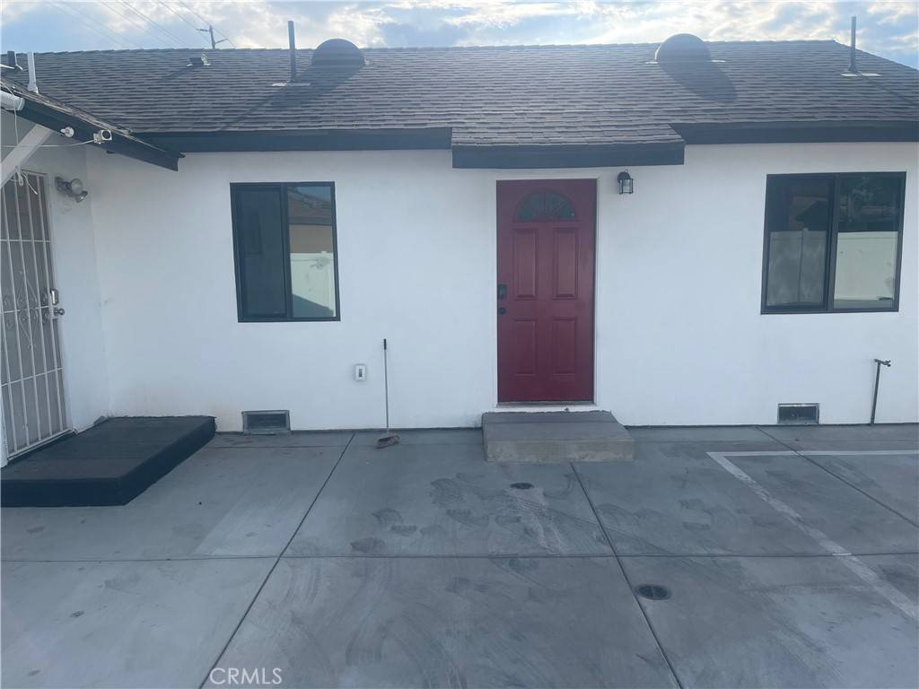 Fontana, CA 92335,15356 Merrill AVE #2B