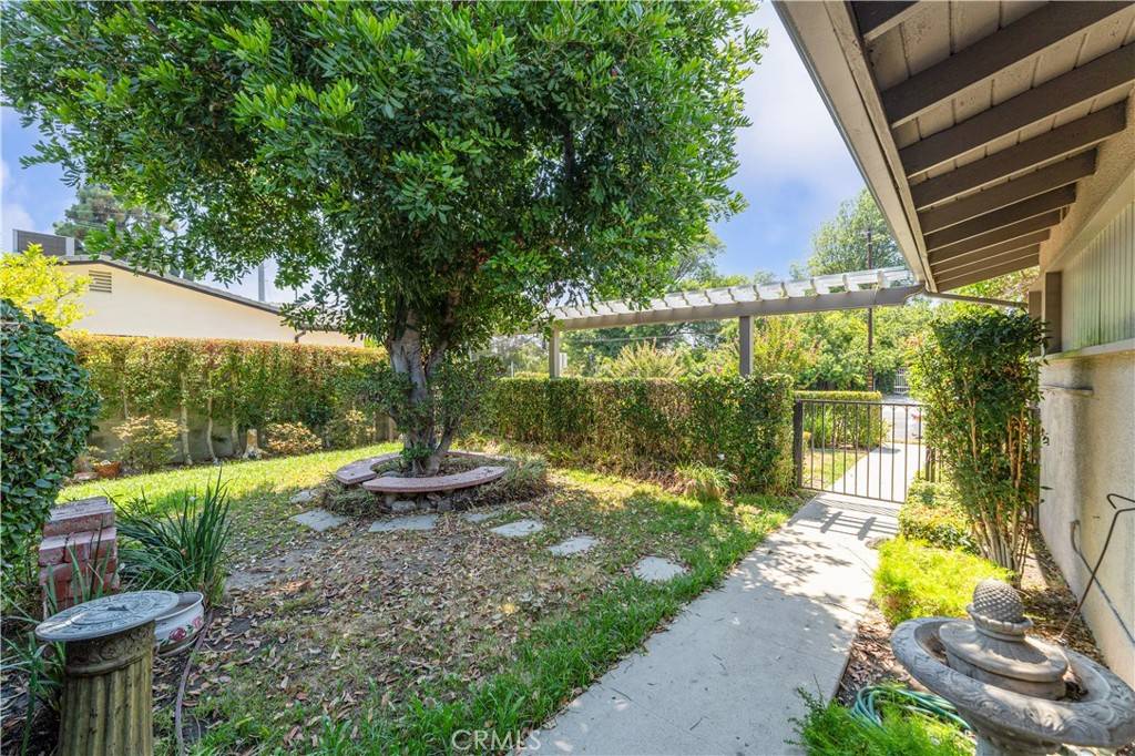 Granada Hills, CA 91344,11108 Louise AVE