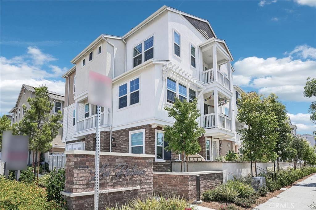 Anaheim, CA 92801,1040 N Anaheim BLVD #1