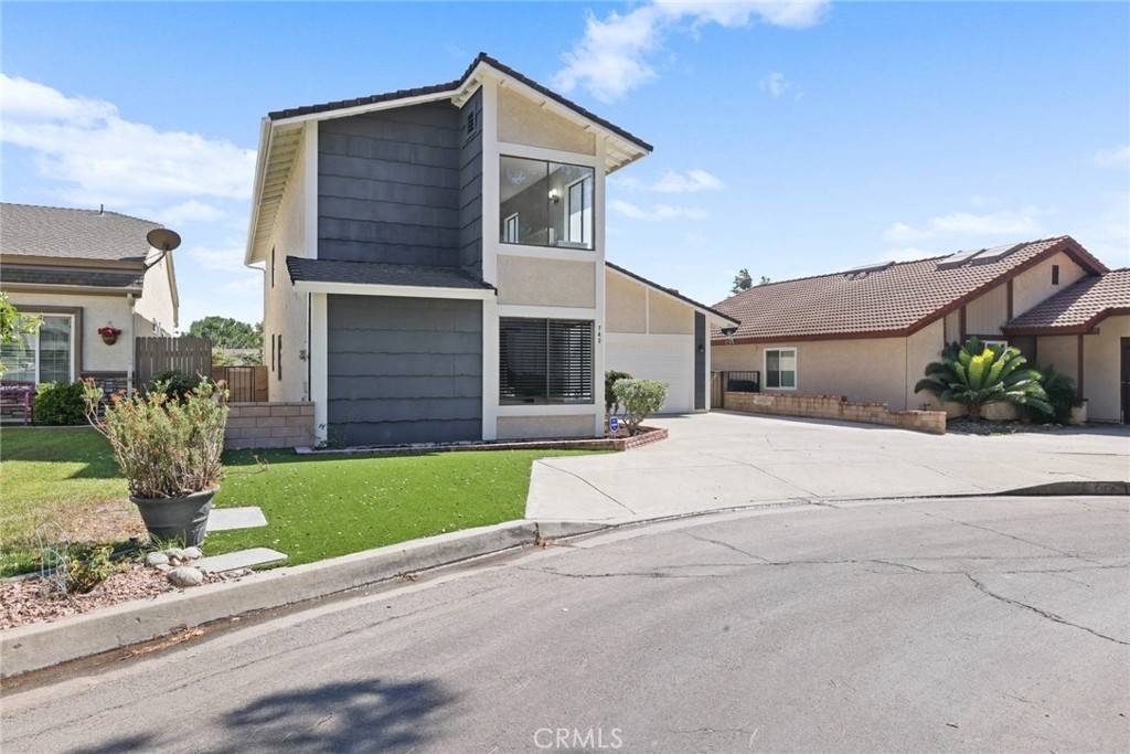 Claremont, CA 91711,742 Stanislaus CIR