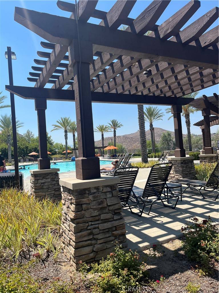 Lake Elsinore, CA 92532,24417 PERIWINKLE