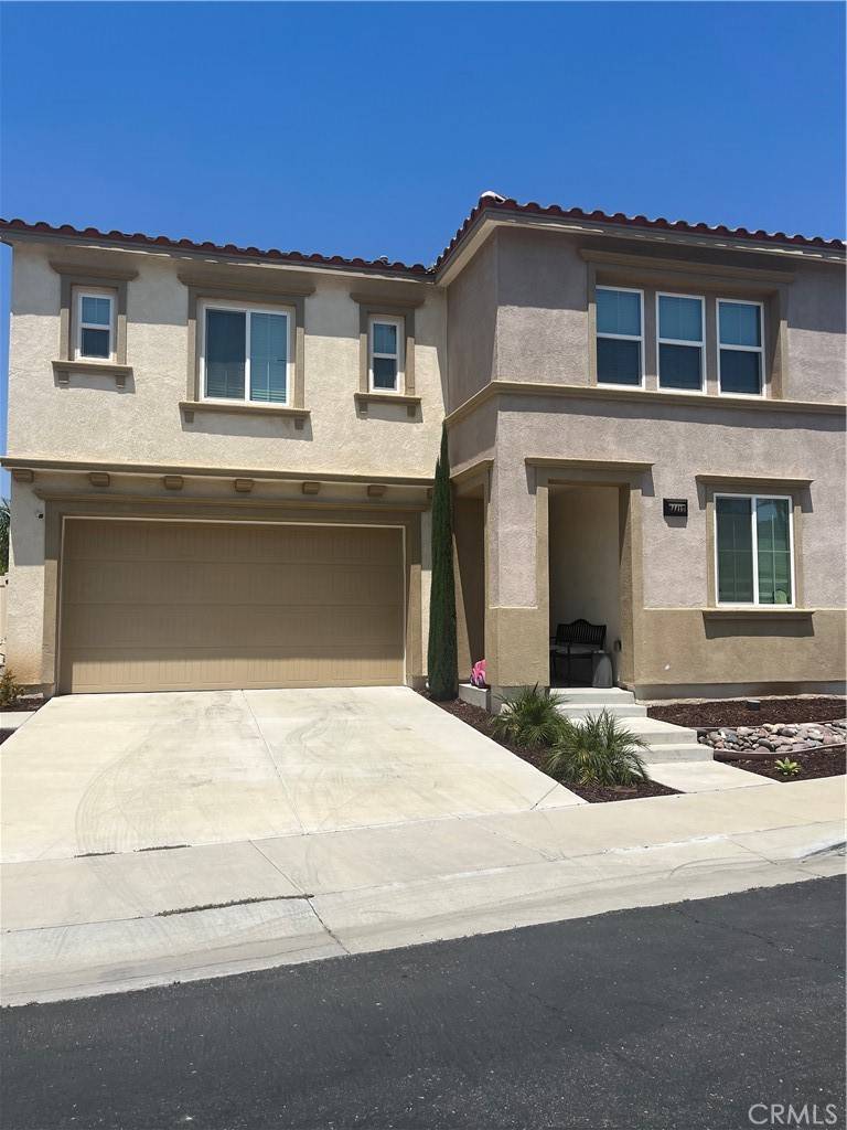 Lake Elsinore, CA 92532,24417 PERIWINKLE