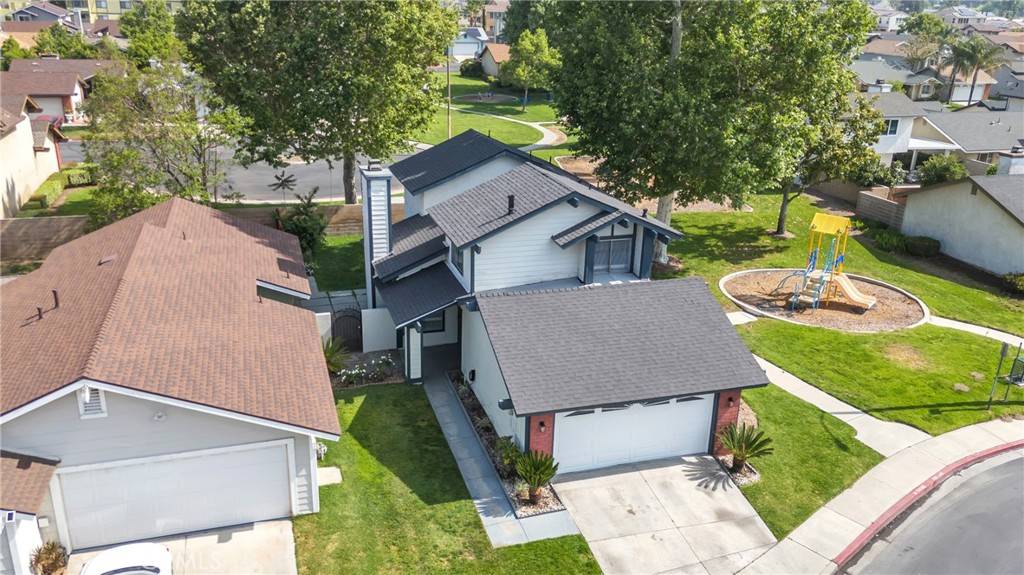 Fontana, CA 92336,15696 Paine ST