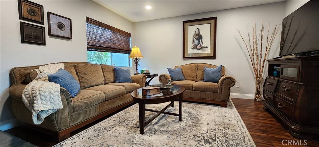Upland, CA 91786,401 Corte Rojo