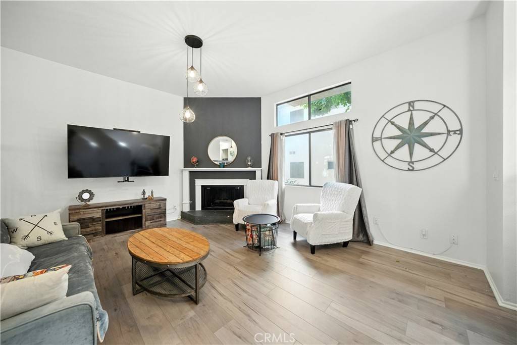 Van Nuys, CA 91405,14937 Sherman WAY #7