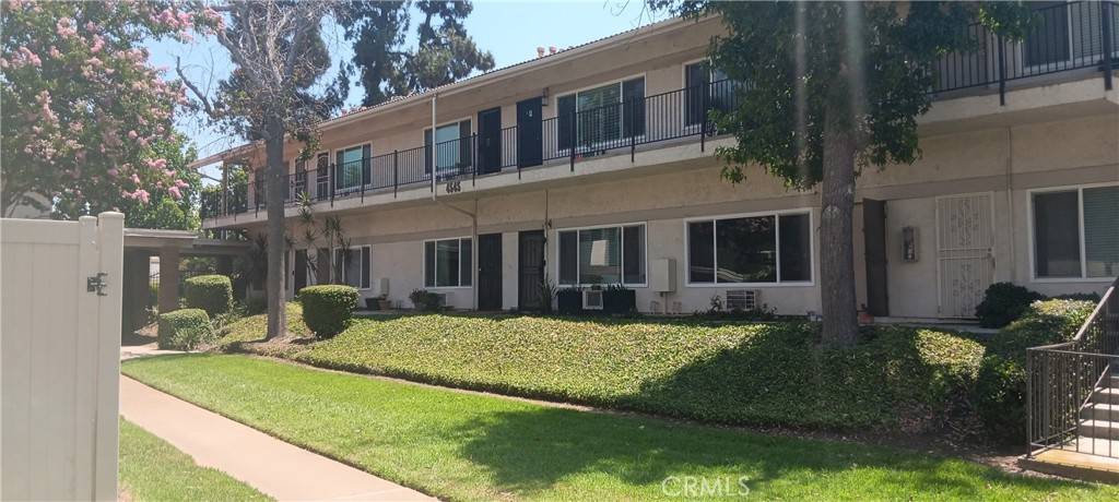 La Verne, CA 91750,4545 Ramona AVE #9