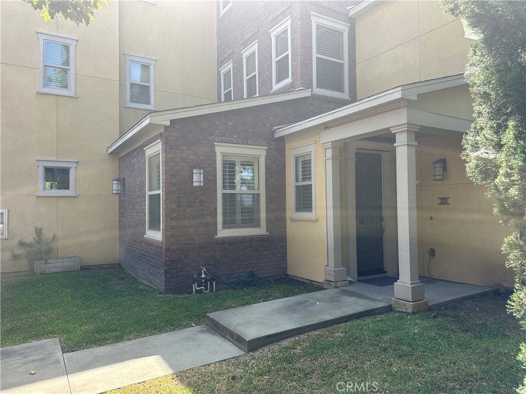 Glendora, CA 91741,321 S Glendora AVE