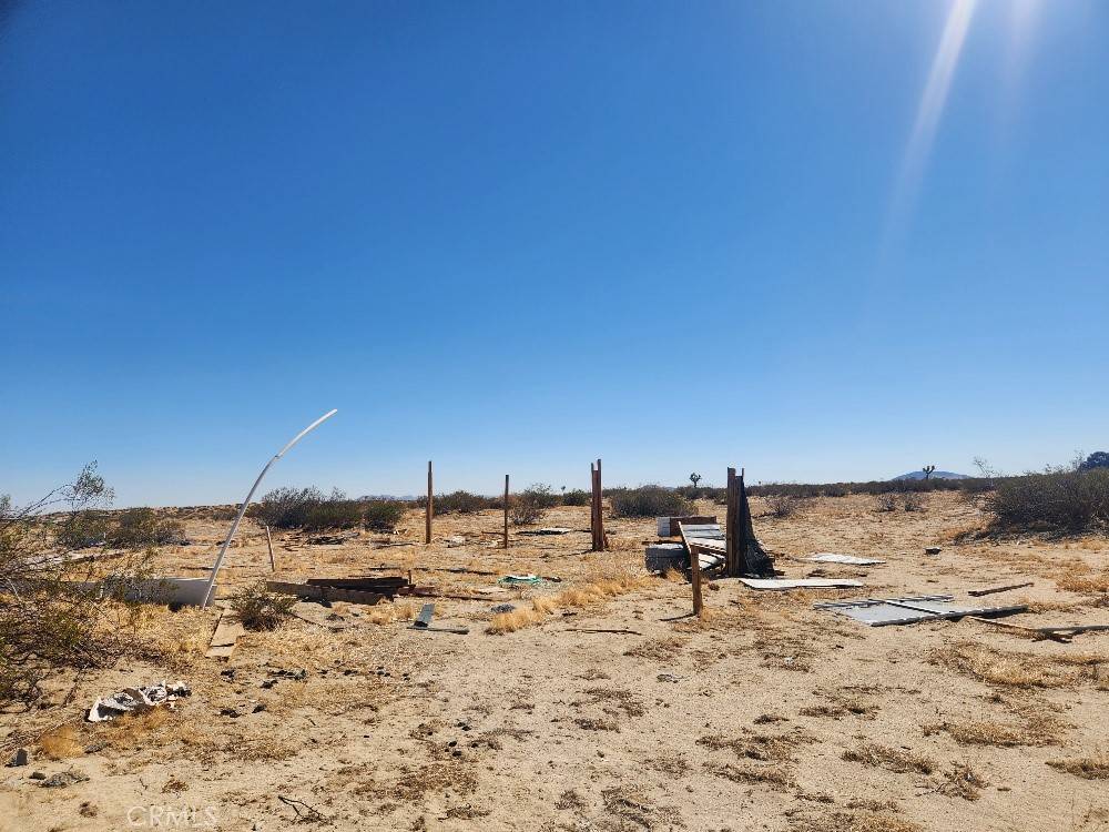 Palmdale, CA 93550,220 E AVE