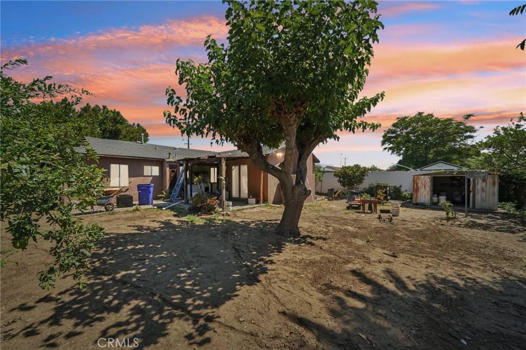 Fontana, CA 92335,18239 Orange WAY