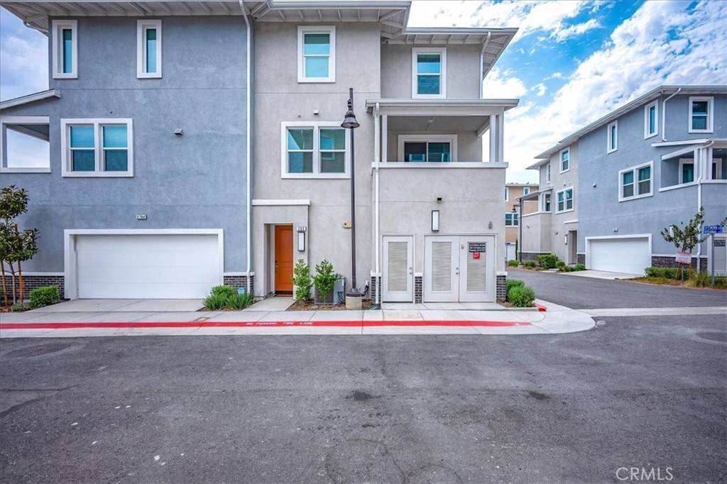 Pomona, CA 91767,202 Farley LN