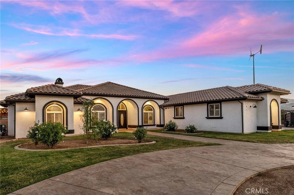 Phelan, CA 92371,7381 Cygnet RD