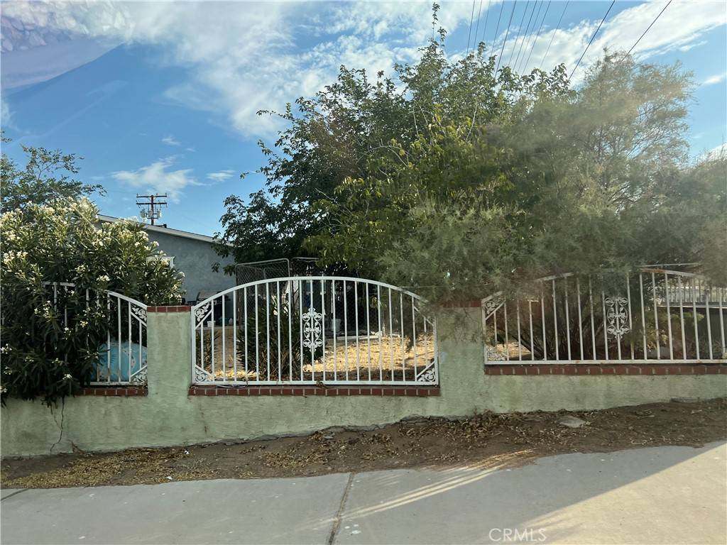 Victorville, CA 92395,15397 6th ST