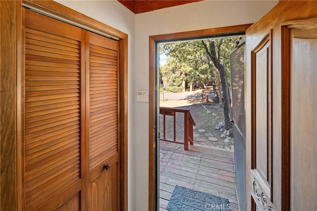 Sugarloaf, CA 92386,894 San Bernardino AVE
