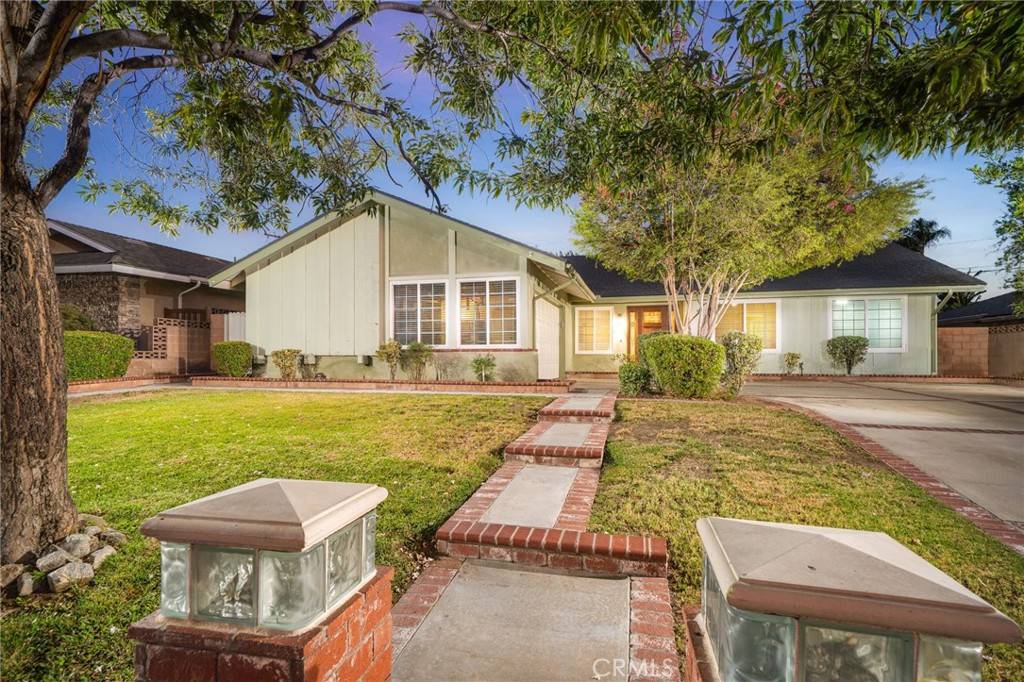 La Verne, CA 91750,944 Eastglen DR