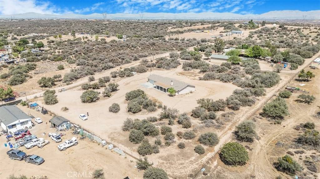 Oak Hills, CA 92344,11221 Omelveny RD