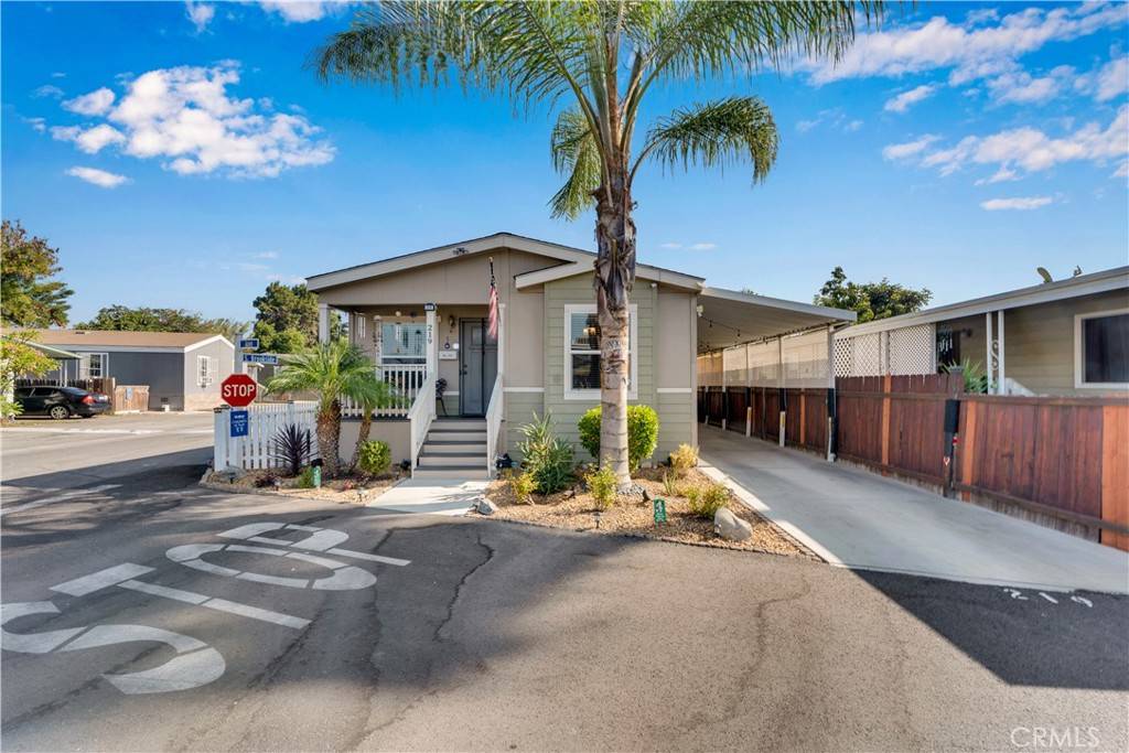 El Monte, CA 91732,12700 Elliott AVE #219