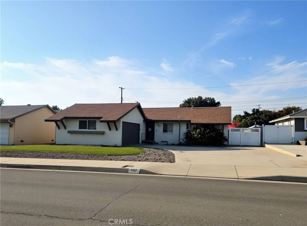 Redlands, CA 92374,907 Thomas AVE