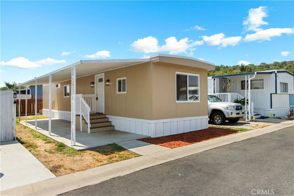 Walnut, CA 91789,3825 VALLEY BLVD #11