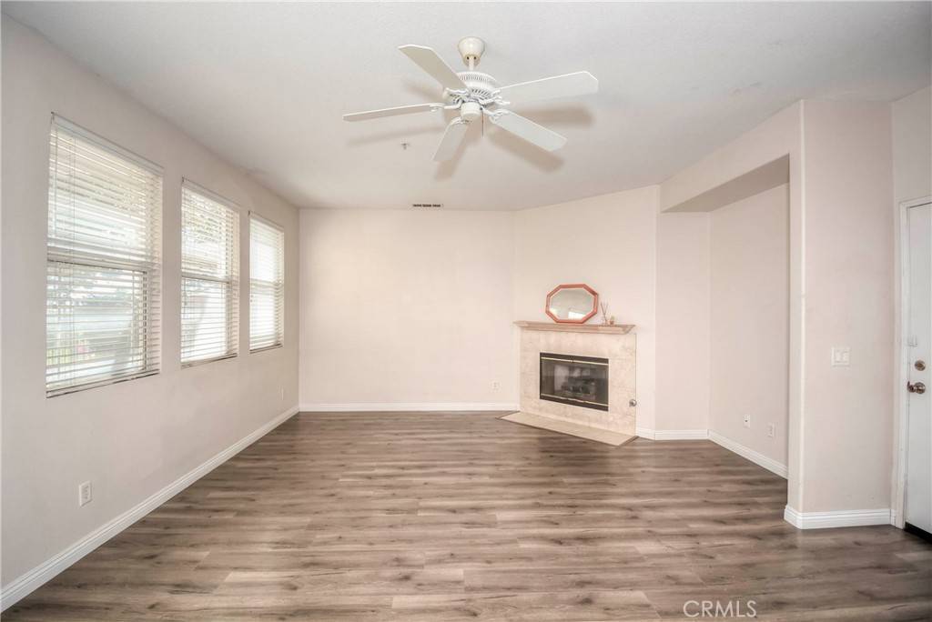 Fontana, CA 92336,16681 Escalon DR