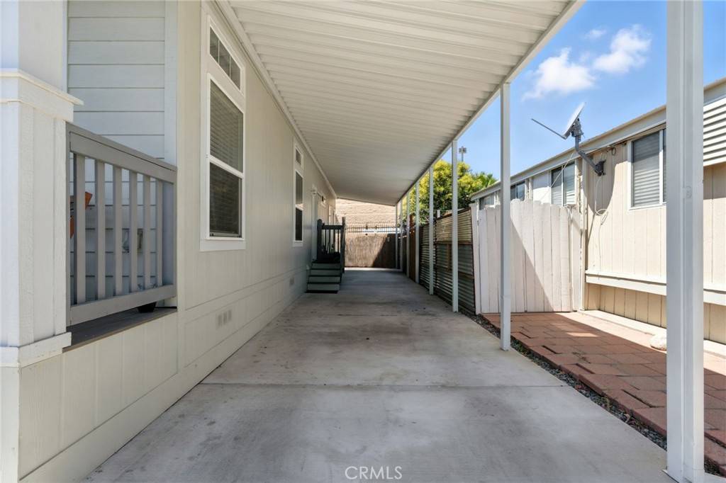 Montclair, CA 91763,5580 Moreno #31
