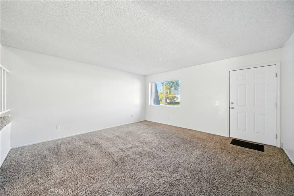 Grand Terrace, CA 92313,12420 Mount Vernon AVE #4B