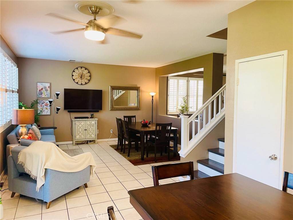 Fontana, CA 92336,7454 Longstreet LN