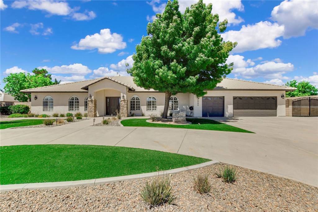 Oak Hills, CA 92344,6980 Oak View CT