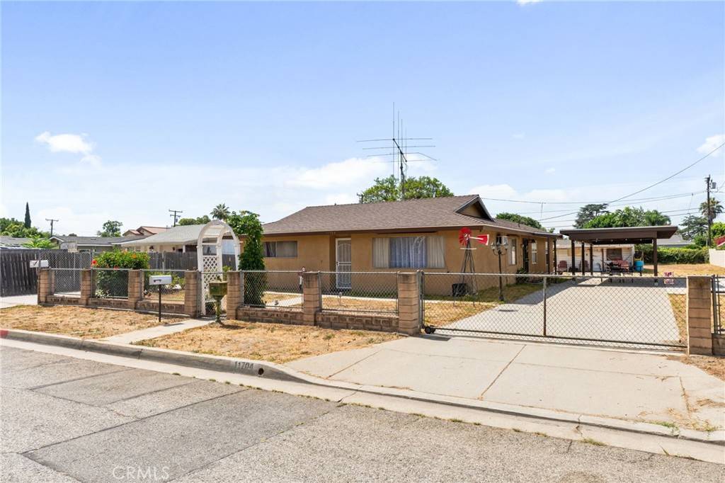El Monte, CA 91732,11704 Mulhall ST