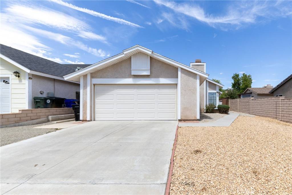Victorville, CA 92395,16880 Glennaire AVE