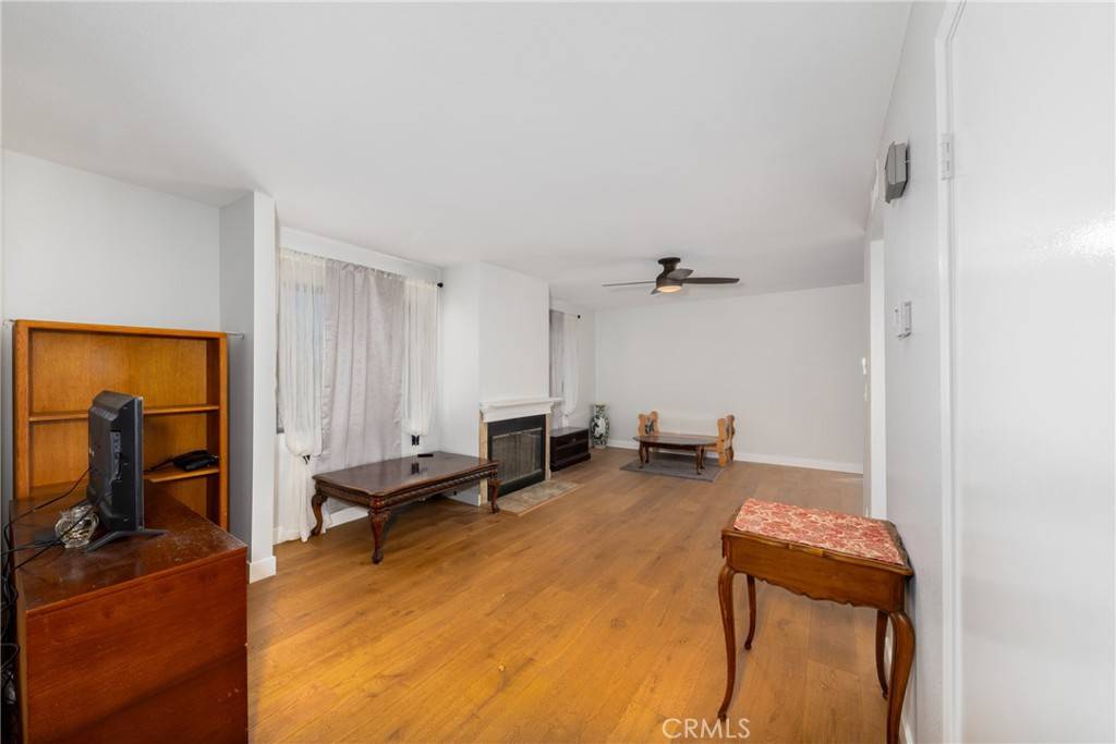 Los Angeles, CA 90032,2717 Chadwick CIR